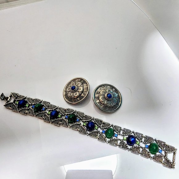 Vintage Sterling Silver Clip-On Earring and Bracelet Set with Lapis Lazuli - Picture 5 of 11